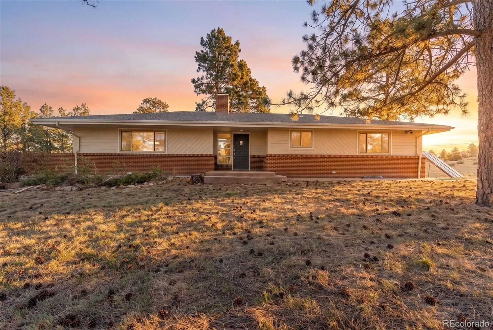 Property Photo:  10875 Hilltop Road  CO 80134 