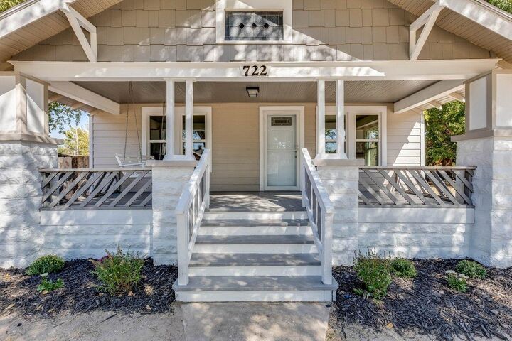 Property Photo: 722 S Ida KS 67211