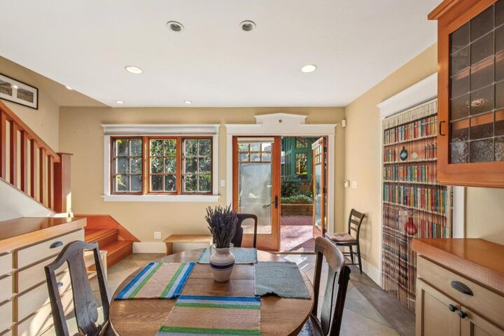 Property Photo: 1325 Cowper Street CA 94301