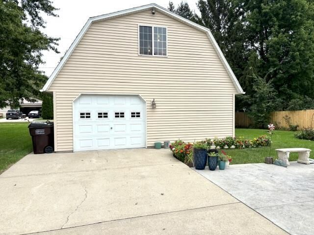 Property Photo:  245 S Gilbert Street  WI 53537 