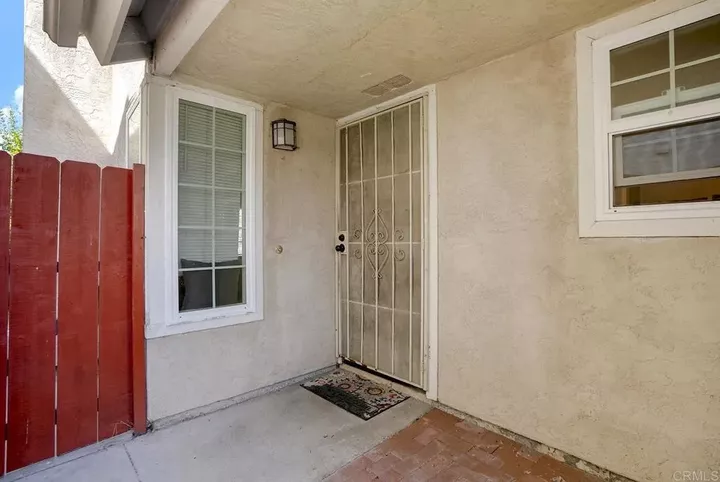Property Photo:  2115 Manzana Way  CA 92139 