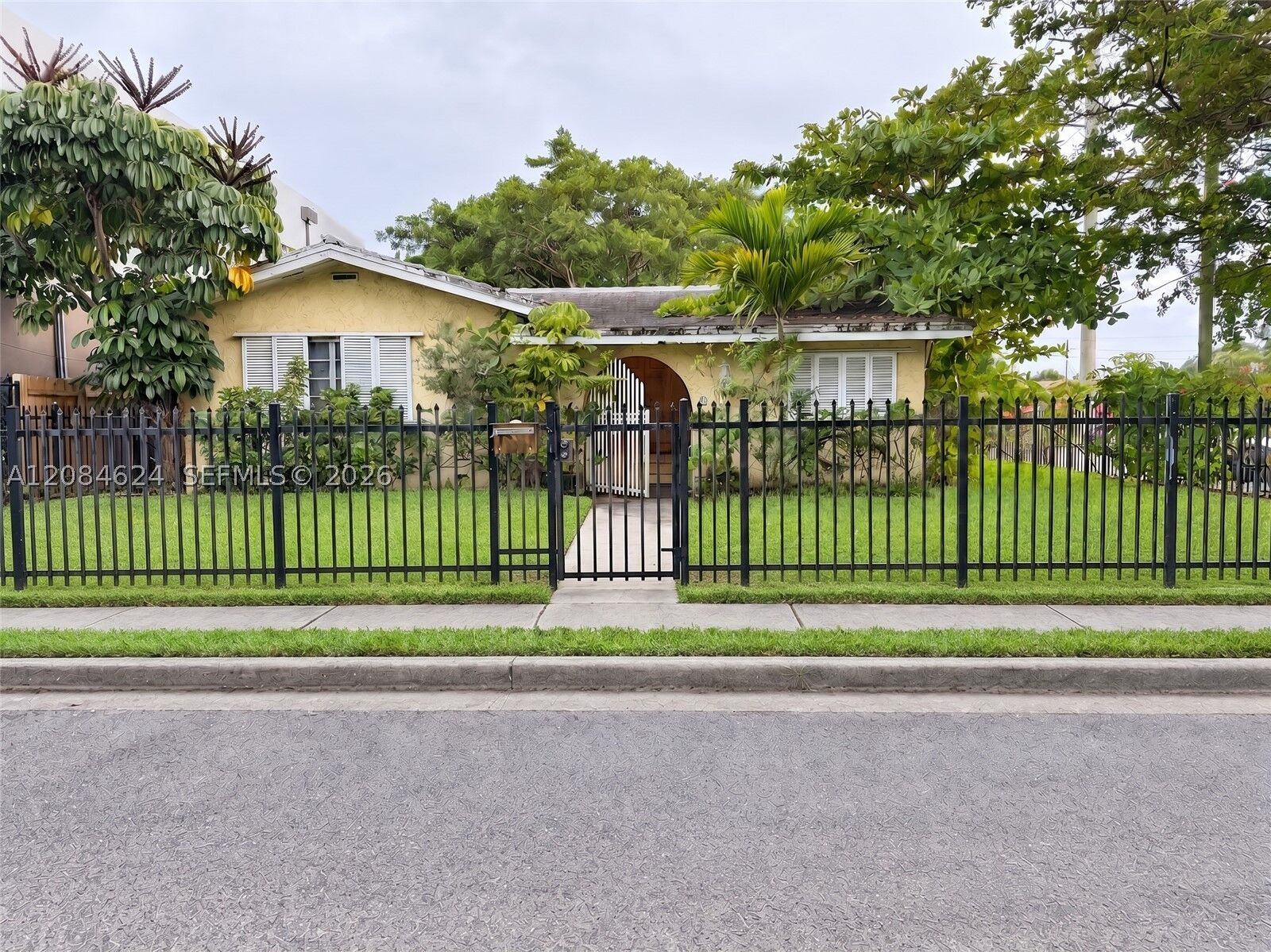 Property Photo:  298 NW 48th St  FL 33127 