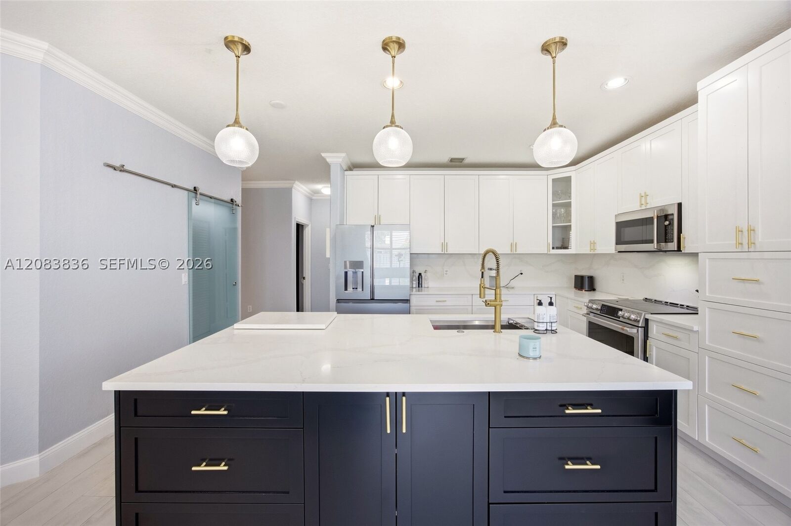 Property Photo:  2576 SW 158th Ave  FL 33027 