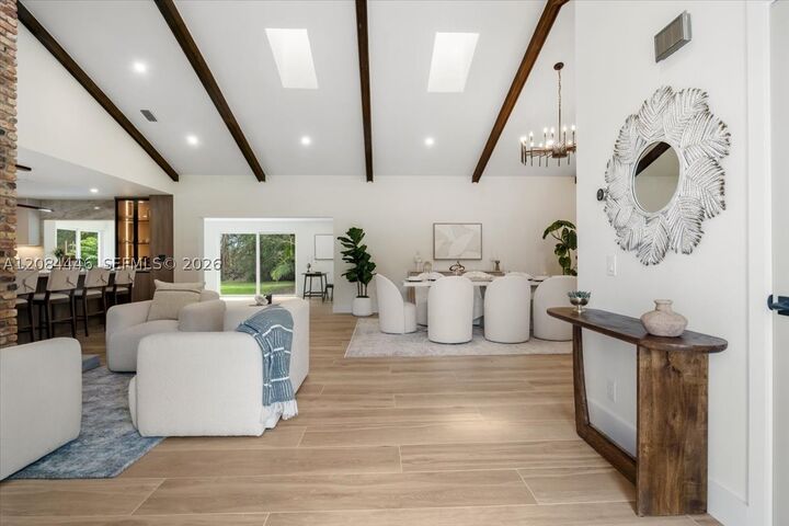 Property Photo:  5600 SW 195 Terrace  FL 33332 
