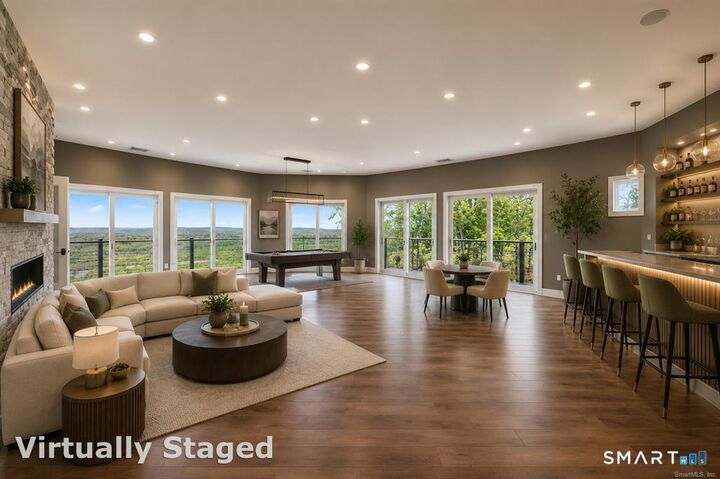 Property Photo:  62 Pinnacle Road  CT 06032 