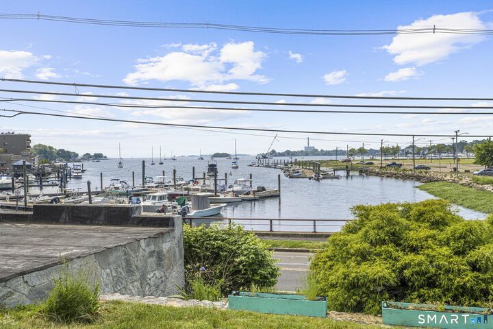 Property Photo:  49 Seaview Avenue 2  CT 06855 