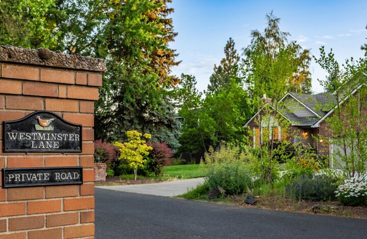 Property Photo:  2006 E Westminster Ln  WA 99223 