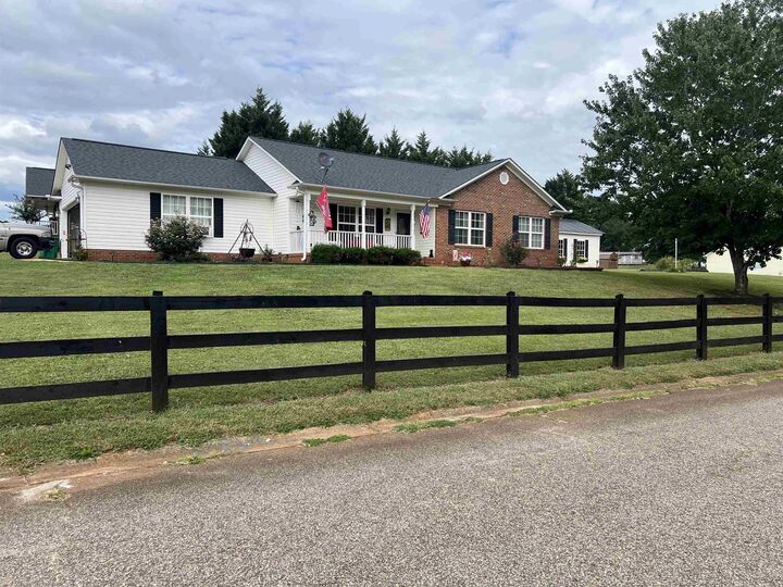 Property Photo:  231 Summer Lady Lane  SC 29316 