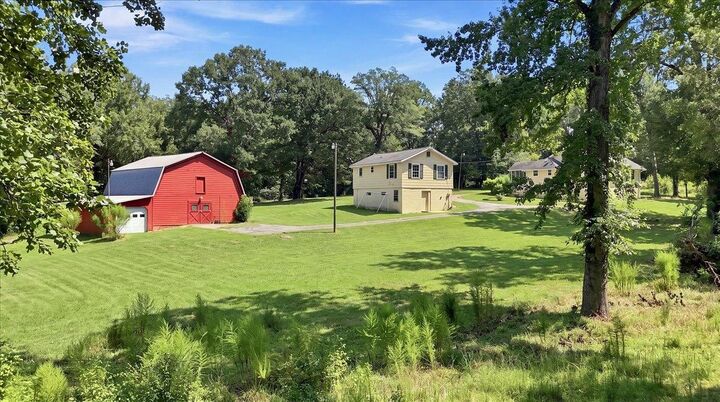 Property Photo:  210/220 Willow Street  SC 29372 