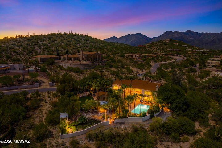 Property Photo:  4220 N Fernhill Circle  AZ 85750 