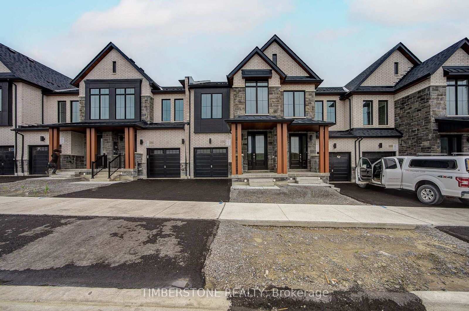 Property Photo:  3379 Elsa Story Avenue  ON L1X 0J2 