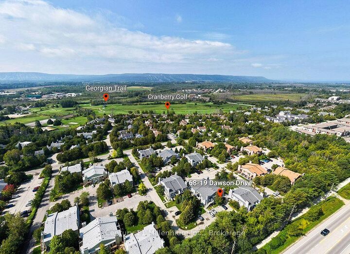 Property Photo:  19 Dawson Drive 68  ON L9Y 5B4 