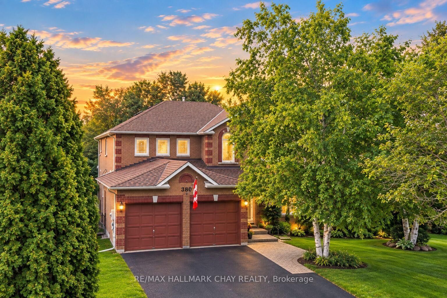 Property Photo:  380 Alex Doner Drive  ON L3X 1E1 