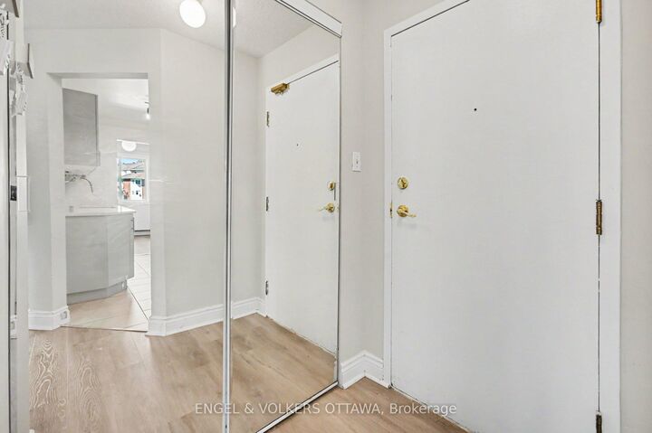 Property Photo:  268 Lorry Greenberg Drive 106  ON K1T 3K1 
