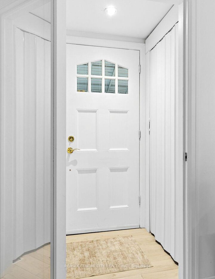 Property Photo: 529 Highbury Avenue N ON N5W 4K6