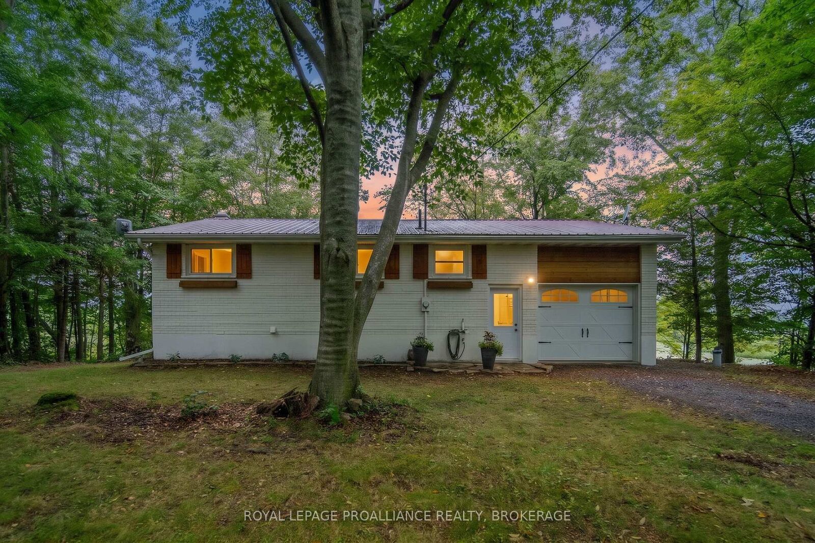 Property Photo:  4781 Wilmer Road  ON K0H 2L0 