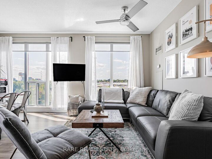 Property Photo:  2119 Lake Shore Boulevard W 703  ON M8V 4E8 