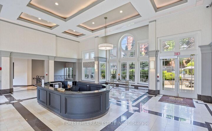 Property Photo:  2 Covington Road 401  ON M6A 3E2 