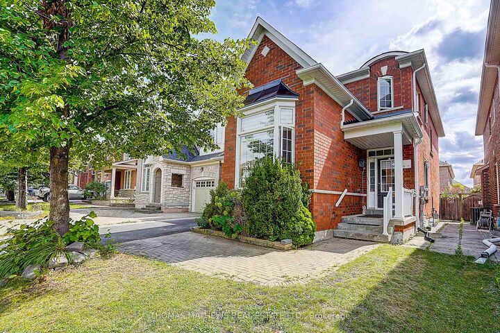 Property Photo:  11 Ada Gardens  ON L6B 0G2 