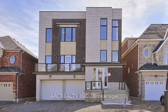 Property Photo:  79 Baldry Avenue  ON L6A 4X9 