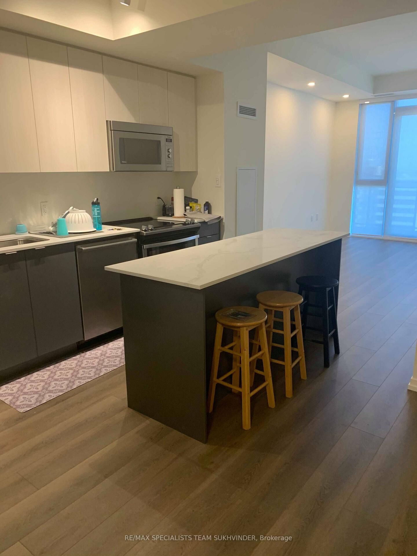 Property Photo:  3237 Bayview Avenue Ph1310  ON M2K 2J7 