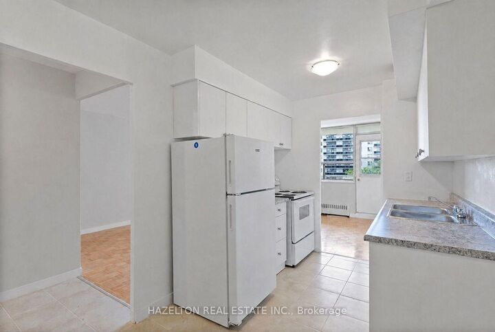 Property Photo:  126 Bellamy Road 1506  ON M1J 2L1 