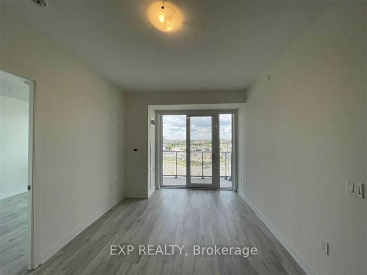 Property Photo:  4655 Metcalfe Avenue 601  ON L5M 0Z7 