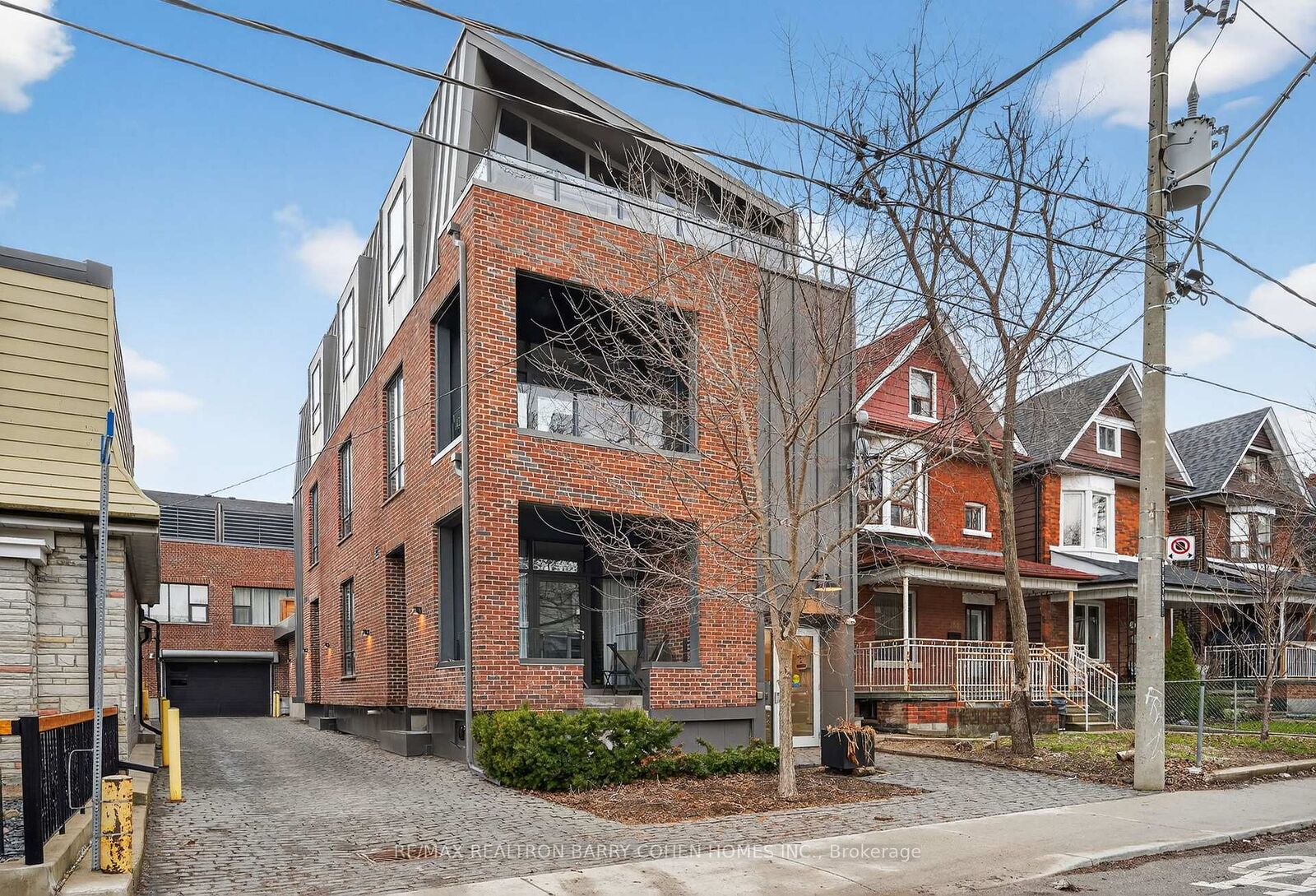 Property Photo:  50 Bartlett Avenue 7  ON M6H 3E6 