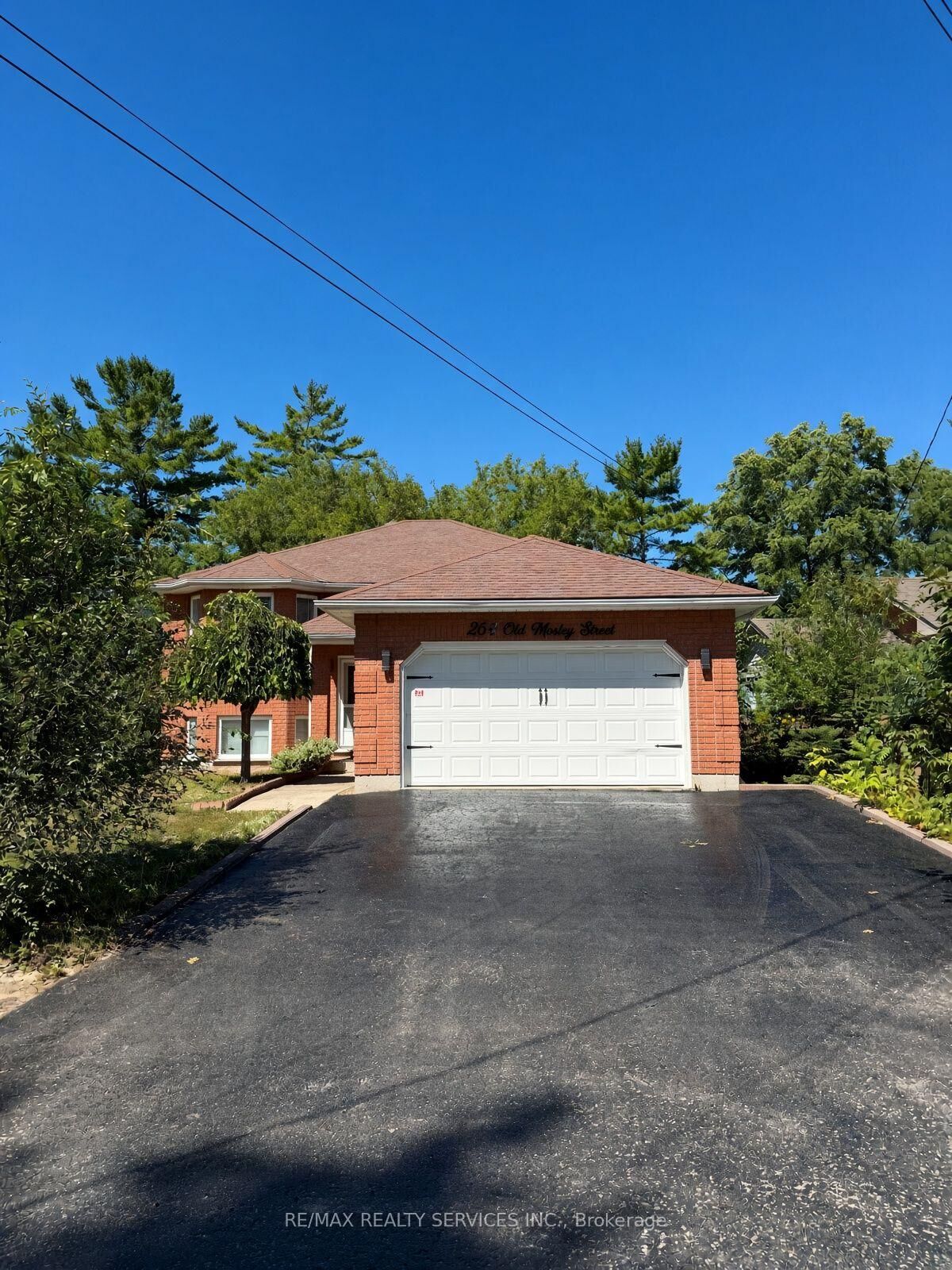 Property Photo:  254 Old Mosley Street  ON L9Z 2H8 