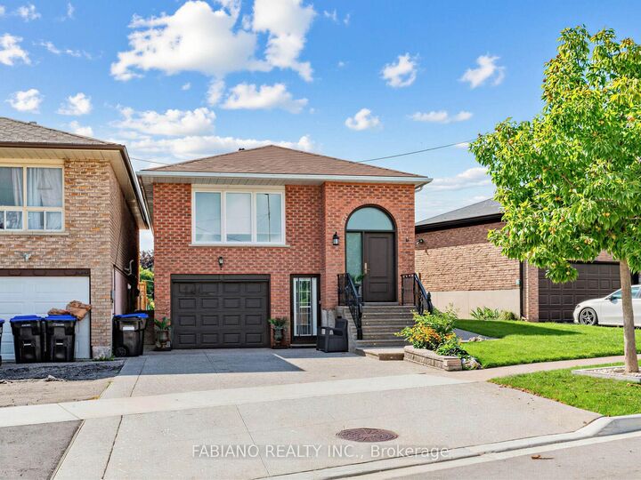 Property Photo:  383 Britannia Avenue Main  ON L3Z 2C8 