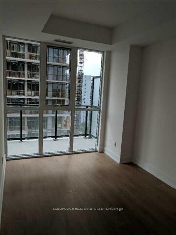 Property Photo:  150 Fairview Mall Drive 1004  ON M2J 4T1 
