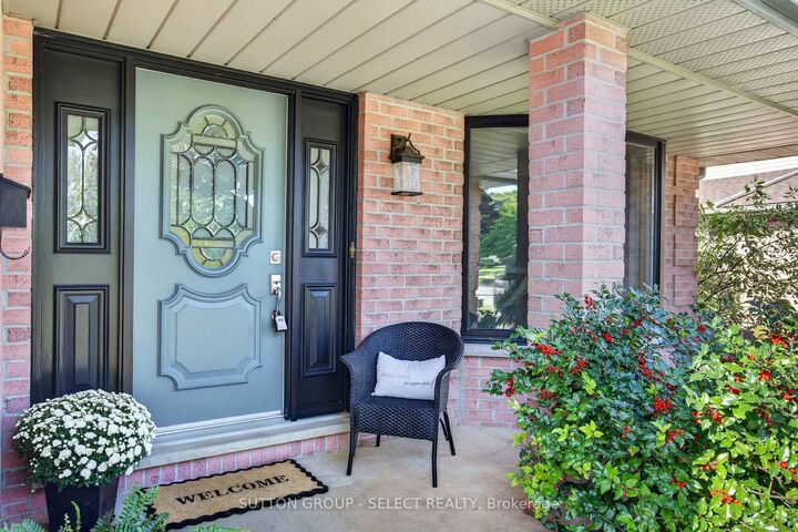 Property Photo:  165 Whisperwood Avenue  ON N6K 4C6 