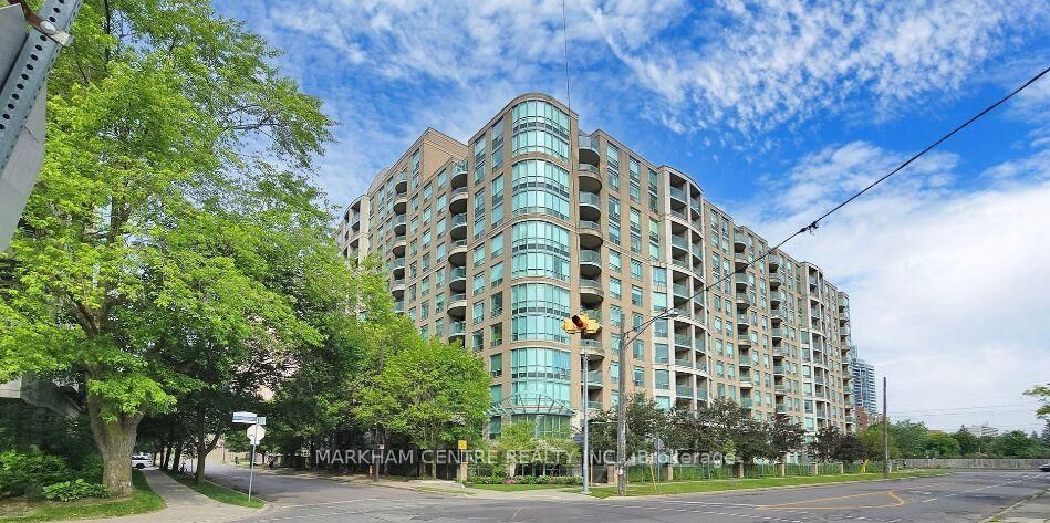 Property Photo: 18 Pemberton Avenue S 901 ON M2M 4K9