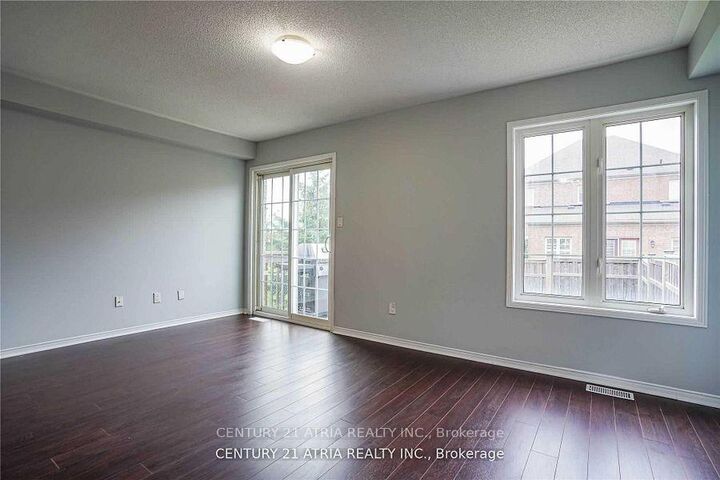 Photo de la propriété: 1424 Rennie Street ON L1K 0N8