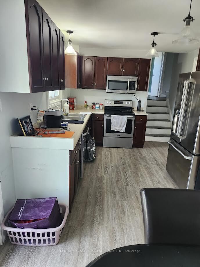 Property Photo:  74 Baldwin Lane  ON L4N 2W3 