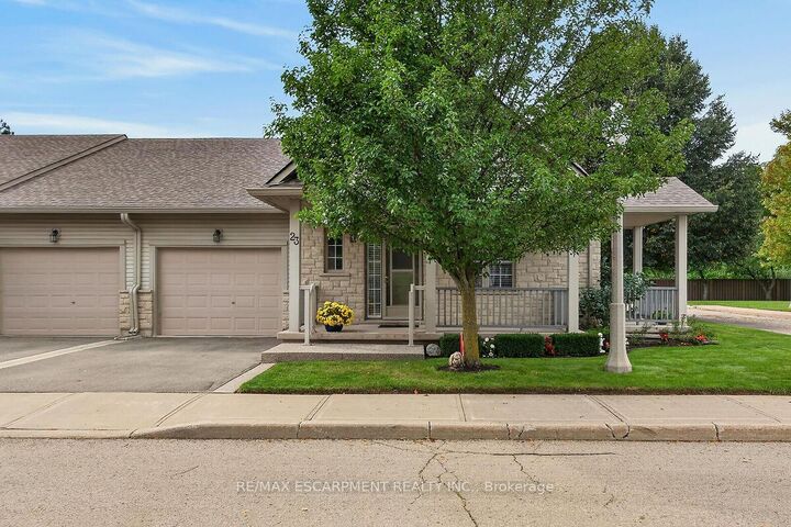 Property Photo:  34 Southbrook Drive 23  ON L0R 1C0 