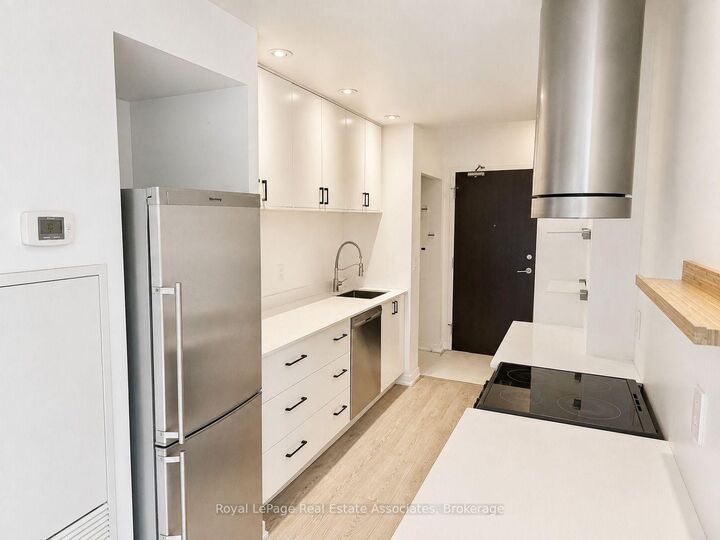 Property Photo:  38 Dan Leckie Way 505  ON M5V 2V6 