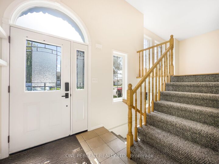Property Photo:  27 Faraday Gardens  ON K8P 5J5 