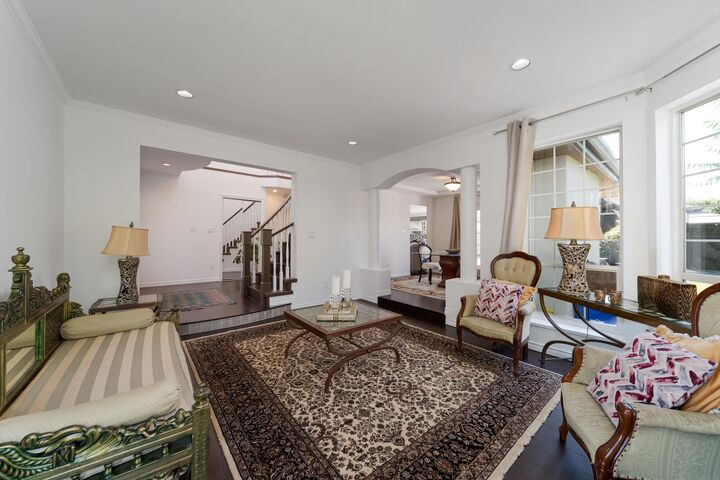 Property Photo:  6522 Holly Park Drive  BC V4K 4Y7 
