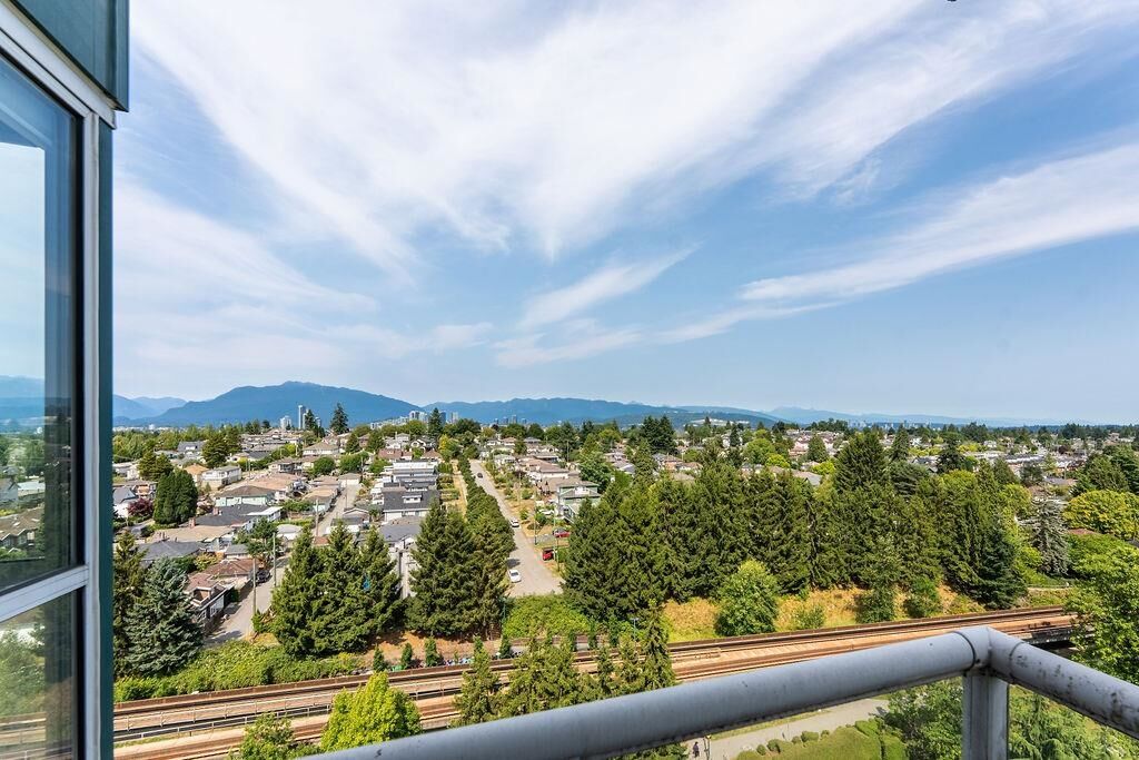 Property Photo:  5189 Gaston Street 1408  BC V5R 6C7 