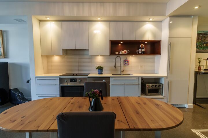 Property Photo:  260 E 2nd Avenue  BC V5T 1B7 