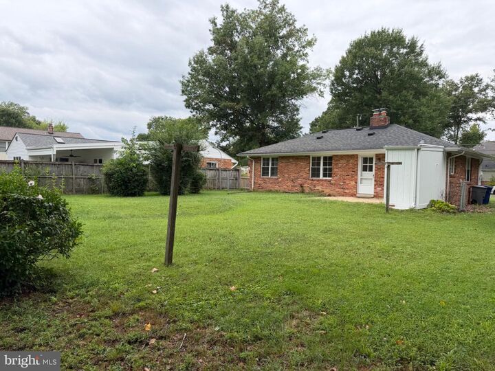 Property Photo:  1805 Stratford Drive  VA 22308 