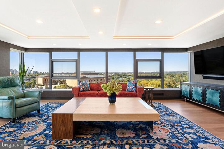 Property Photo:  2401 Pennsylvania Avenue 15C44  PA 19130 