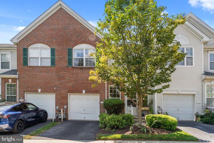 Property Photo:  117 Lydia Lane  PA 19382 