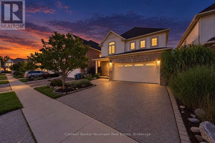 Property Photo:  21 Trimble Crescent  ON N1E 0H2 
