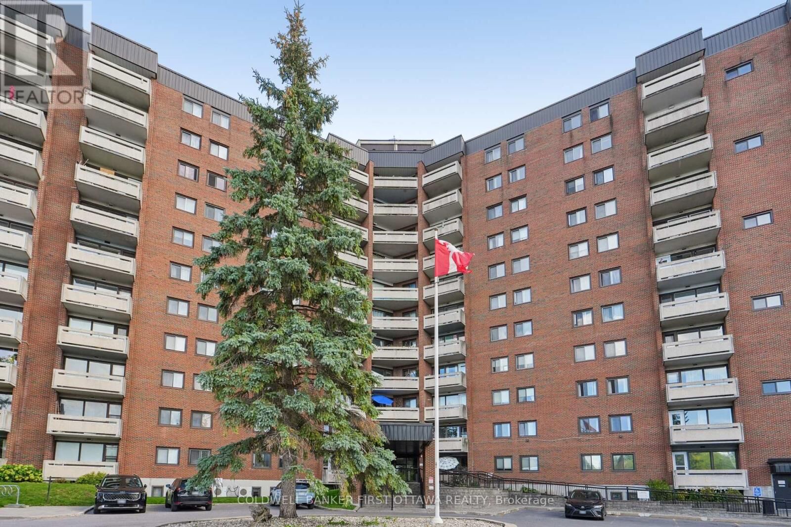 Property Photo: 3100 Carling Avenue 817 ON K2B 6J6