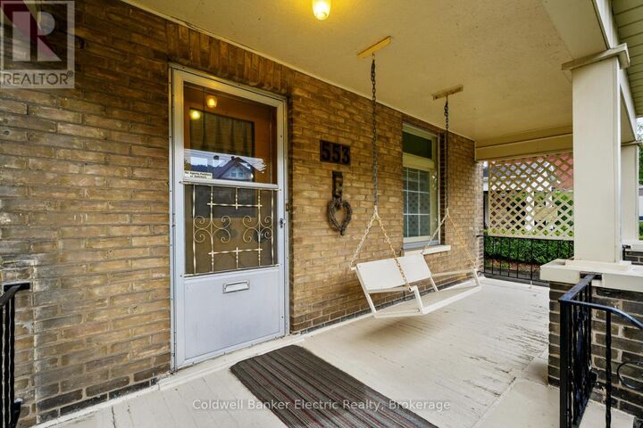 Property Photo:  553 Chamberlain Street  ON K9J 4L6 