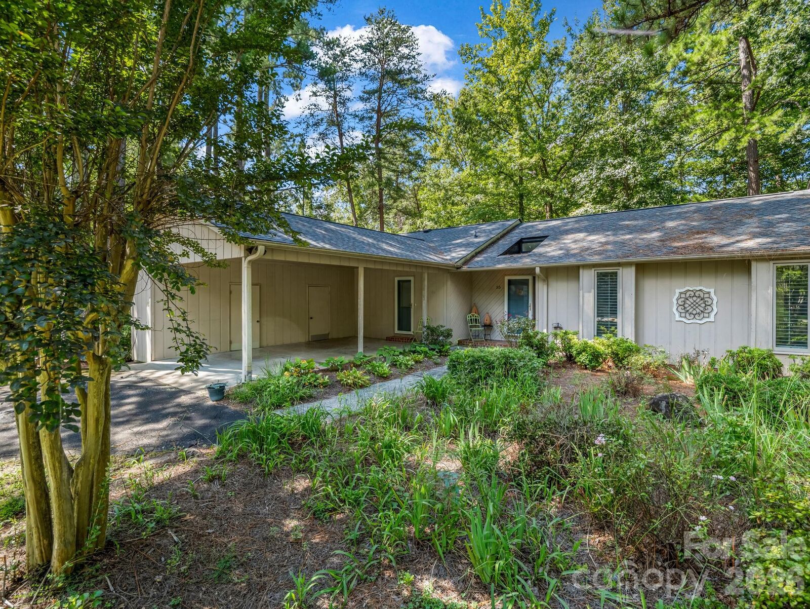 Property Photo:  55 Diamond Ridge Lane  NC 28722 