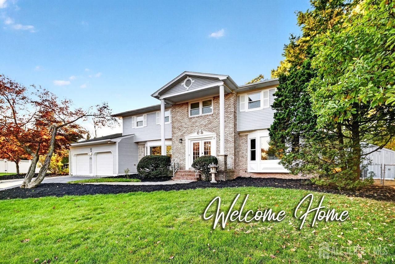 Property Photo: 4 Fern Court NJ 08902