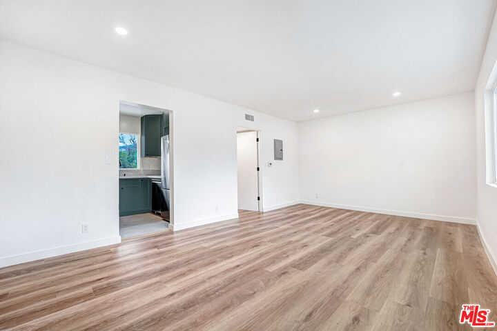 Property Photo: 16185 W Sunset Blvd, Unit 10 CA 90272